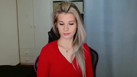 Snapshot of kristineamore chatting on March 1, 8:05 am KristineAmore online show from March 1, 8:05 am