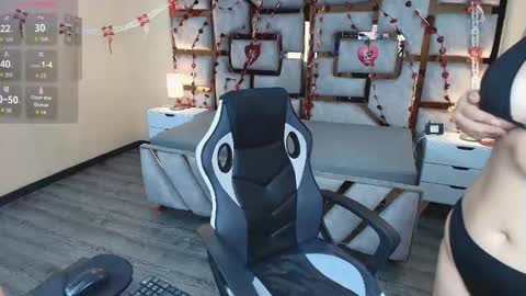 Kristtal  online show from September 25, 3:54 am