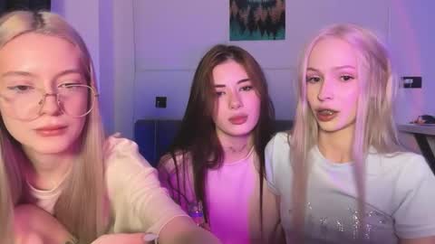 Kristy and Alice online show from March 12, 10:16 pm