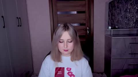 Kristy online show from February 6, 11:08 pm