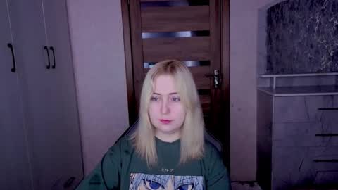 Kristy online show from March 18, 2:04 am