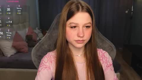 Snapshot of kristybell chatting on March 18, 8:17 am Kristy online show from March 18, 8:17 am