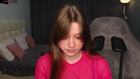 Snapshot of kristybell chatting on March 26, 10:04 pm Kristy online show from March 26, 10:04 pm