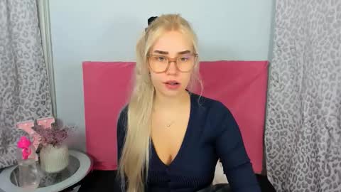 KristyFlowers online show from January 11, 6:07 am