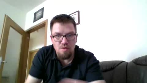 Snapshot of kryptoni18435 chatting on January 9, 10:51 am Tommy online show from January 9, 10:51 am