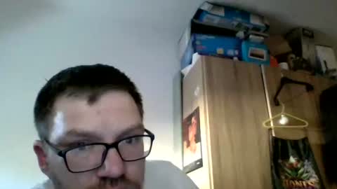 Snapshot of kryptoni18435 chatting on January 19, 11:36 am Tommy online show from January 19, 11:36 am