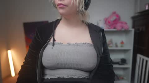 Krystal Syx online show from January 20, 8:29 pm