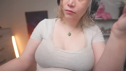 Krystal Syx online show from November 26, 11:06 pm