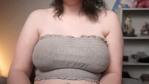 Krystal Syx online show from March 5, 6:48 pm