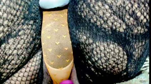 Snapshot of krystarxxx chatting on May 19, 7:53 pm kryxtal online show from May 19, 7:53 pm