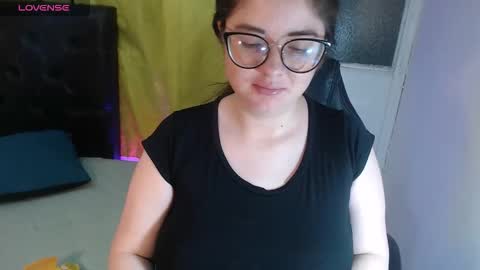 kryystaladams online show from February 1, 10:36 am