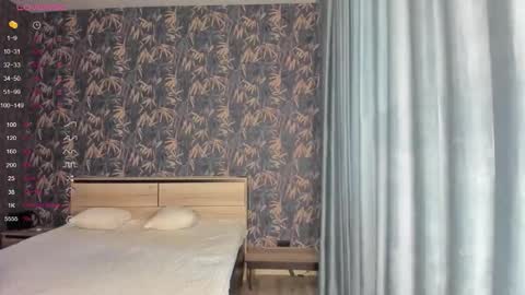 Snapshot of kseni_a chatting on September 21, 6:15 am Ksenia online show from September 21, 6:15 am