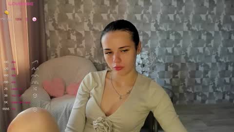 Snapshot of kseni_a chatting on September 30, 10:20 am Ksenia online show from September 30, 10:20 am