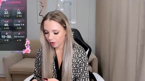 Snapshot of ksusha__sweet chatting on October 5, 12:36 pm Lady online show from October 5, 12:36 pm