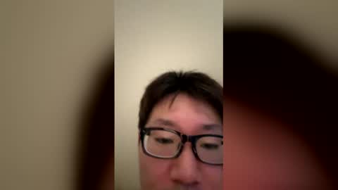 Snapshot of kudo05124869 chatting on May 16, 2:30 am kudo05124869 online show from May 16, 2:30 am