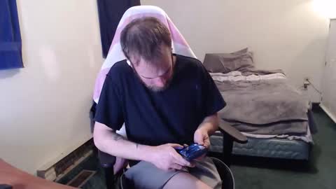 Kuggy online show from March 2, 11:55 pm