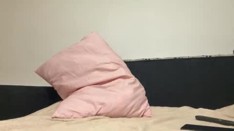 Snapshot of kurdishbbc chatting on October 30, 7:58 pm Semih yilmaz online show from October 30, 7:58 pm