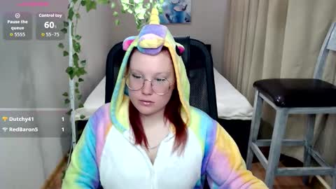 kuri_u online show from March 5, 11:50 am