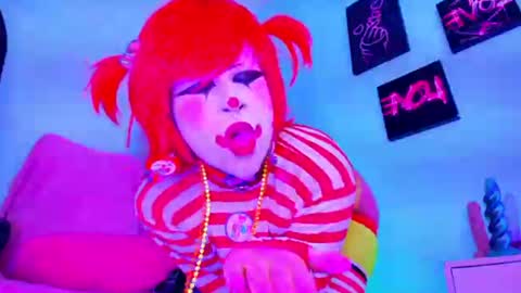 Snapshot of kuromi_bush chatting on June 20, 8:17 am IM KUROMI - MY NEXT STREAM - SATURDAY- 31 JANUARY 2026 - 10PM EST DONT MISS IT online show from June 20, 8:17 am