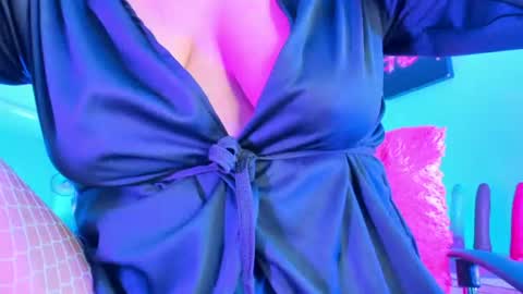 Snapshot of kuromi_bush chatting on June 27, 6:29 am IM KUROMI - MY NEXT STREAM - SATURDAY- 31 JANUARY 2026 - 10PM EST DONT MISS IT online show from June 27, 6:29 am