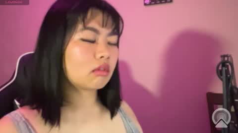 Snapshot of kuromixx444 chatting on February 24, 6:11 am kuromixx444 online show from February 24, 6:11 am