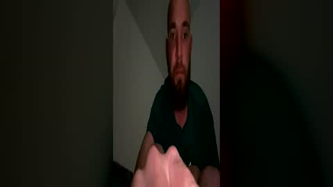 kurt991221 online show from June 16, 1:41 am