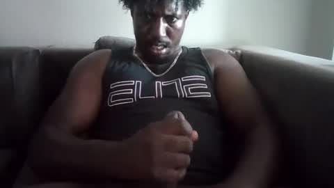 Snapshot of kushgod711 chatting on December 25, 5:47 pm kgbbc9 online show from December 25, 5:47 pm