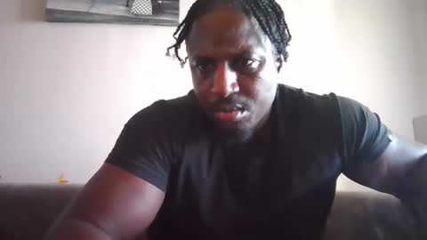 Snapshot of kushgod711 chatting on February 22, 8:42 pm kgbbc9 online show from February 22, 8:42 pm