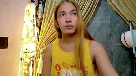 Kween online show from October 5, 9:34 pm