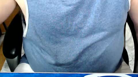 Snapshot of kwib34 chatting on October 19, 9:54 am kwib34 online show from October 19, 9:54 am