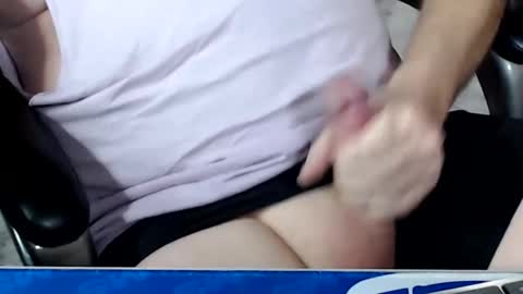 Snapshot of kwib34 chatting on January 17, 10:20 am kwib34 online show from January 17, 10:20 am