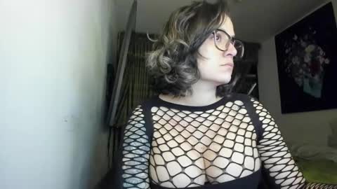 kyhara online show from May 7, 1:00 am