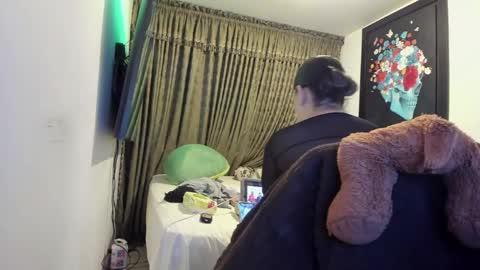 kyhara online show from May 15, 11:56 pm