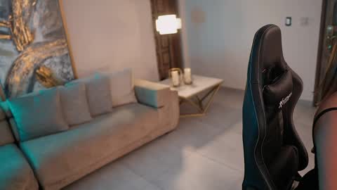 I am Kyla online show from March 31, 11:54 am