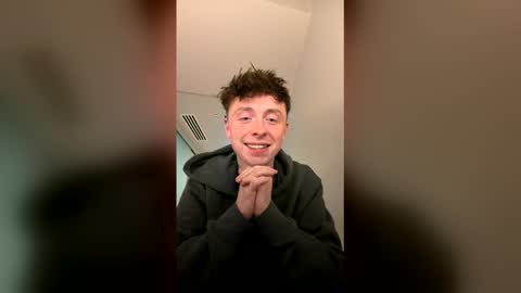 Kyle and Kam online show from April 3, 3:54 pm