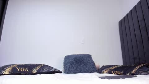 Kyle collinz online show from September 18, 7:38 pm