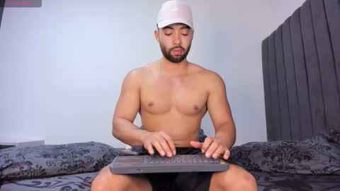 Kyle collinz online show from October 5, 8:51 pm