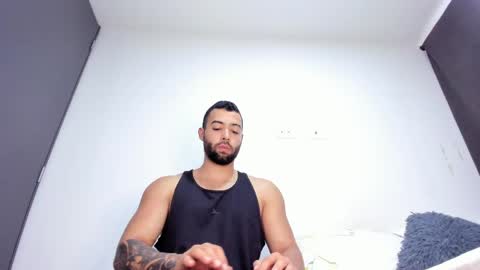 Kyle collinz online show from May 18, 8:36 pm