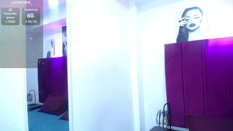 Snapshot of kylee28 chatting on February 6, 8:23 pm Kylee28 online show from February 6, 8:23 pm