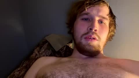 Snapshot of kylelovepussy69 chatting on February 4, 8:17 pm kylelovepussy69 online show from February 4, 8:17 pm
