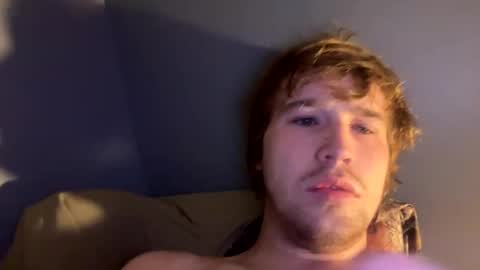 Snapshot of kylelovepussy69 chatting on February 25, 10:26 am kylelovepussy69 online show from February 25, 10:26 am