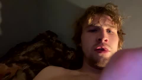 Snapshot of kylelovepussy69 chatting on February 28, 1:58 am kylelovepussy69 online show from February 28, 1:58 am