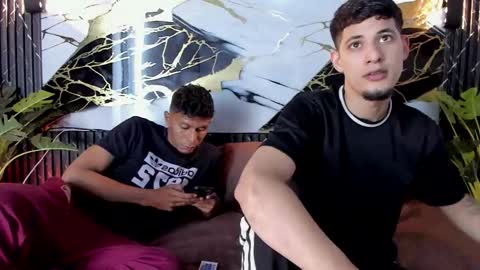 kylesmithx_ online show from December 3, 3:14 am