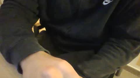 Snapshot of kylian91 chatting on January 6, 12:36 am Kylian online show from January 6, 12:36 am