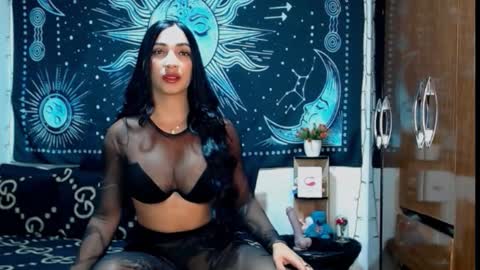 kylie online show from October 12, 7:46 pm