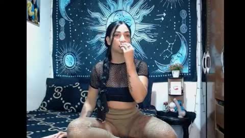 kylie online show from October 17, 10:12 pm