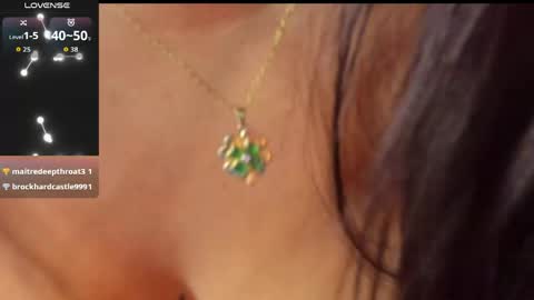 Kylie online show from April 27, 9:02 pm