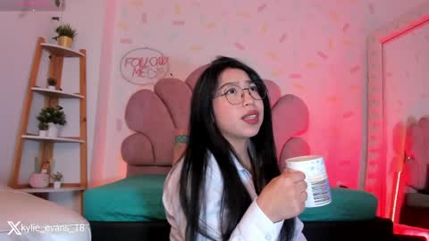 Kylie online show from April 29, 5:30 pm