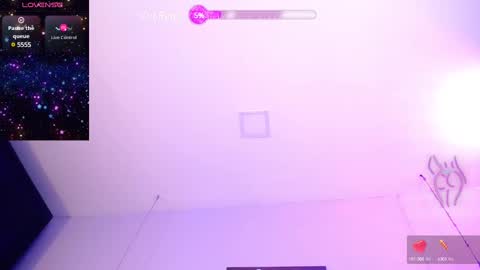 Snapshot of kylie_ls chatting on December 13, 5:27 am kylie_ls online show from December 13, 5:27 am