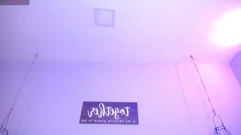 Snapshot of kylie_ls chatting on March 10, 6:27 am kylie_ls online show from March 10, 6:27 am